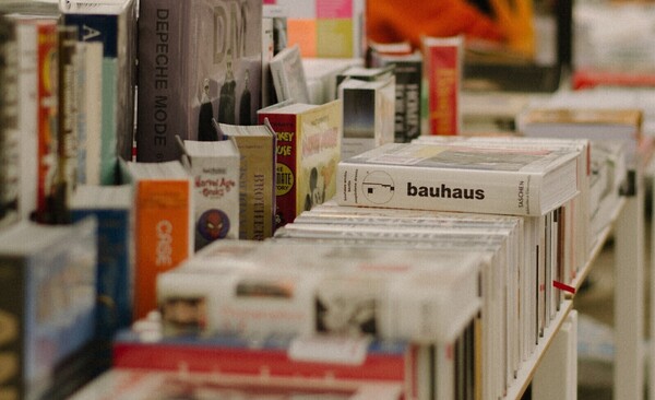 Boeken- en speelgoedmarkt Vredeskerk