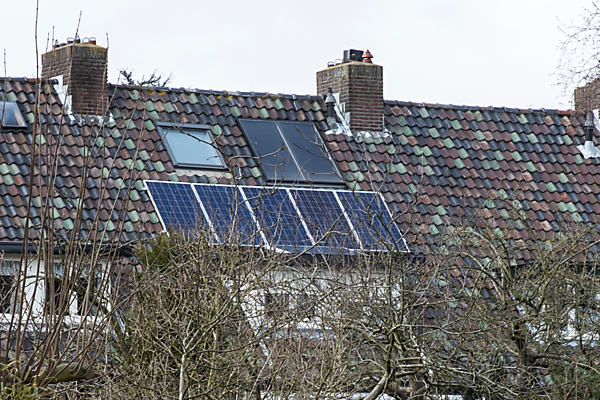 Energietransitie: wie heeft er nog geen zonnepanelen? / who has no solar panels yet?